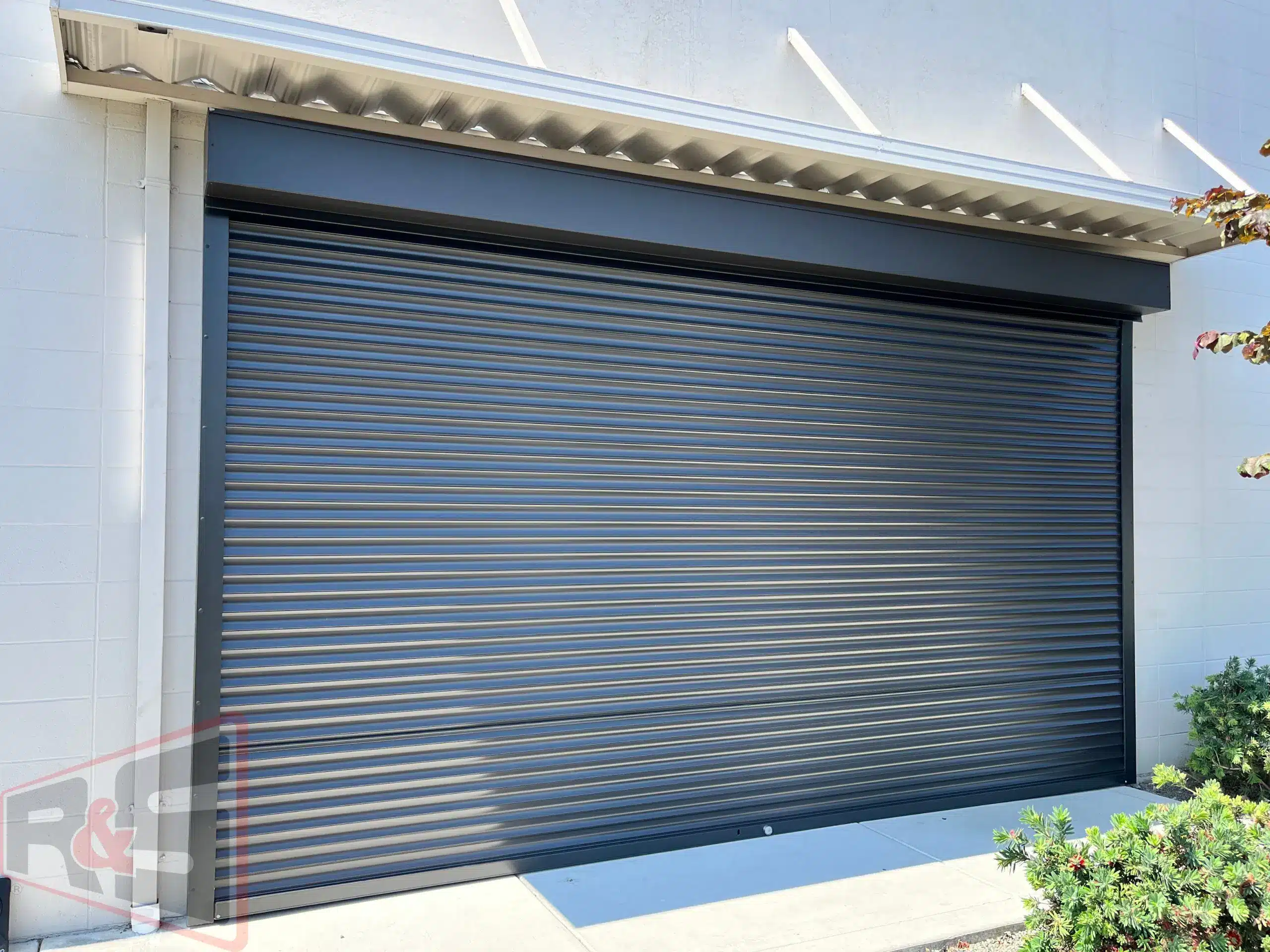 What Are the Most Common C.H.I. Overhead Doors Issues