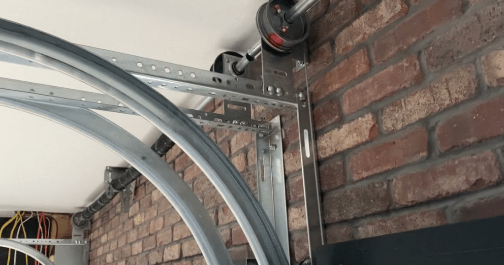 garage door rails in Kingston, NH